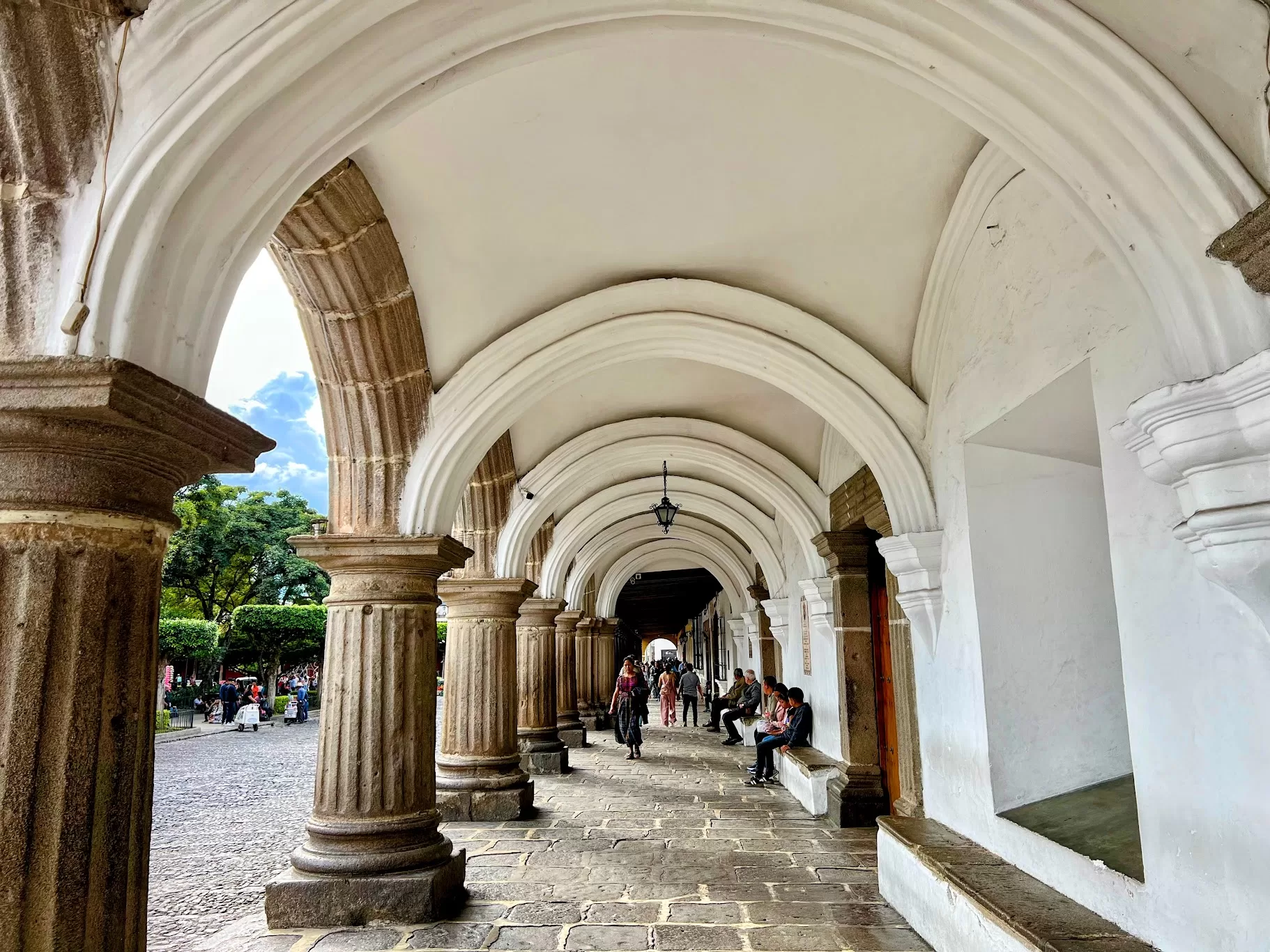 antigua guatemala palacio del ayuntamiento city hall