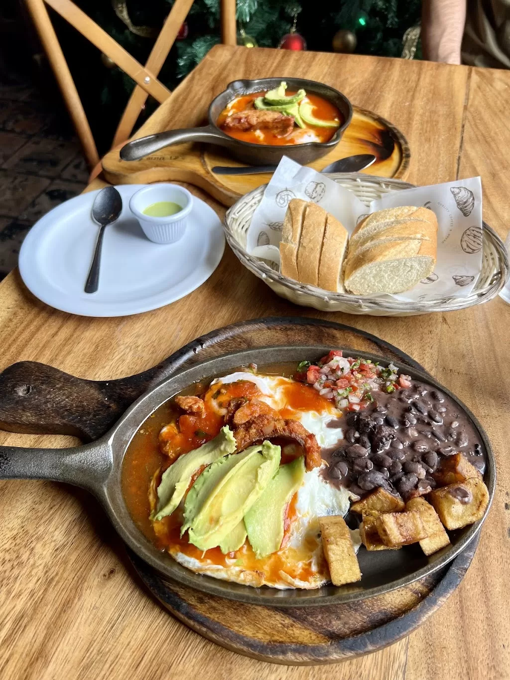 El Viejo Café breakfast antigua guatemala traditional guatemalan food restaurant